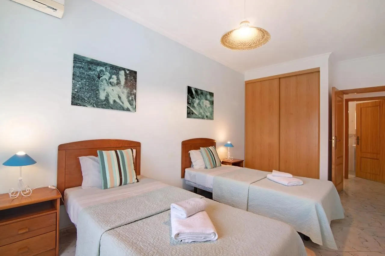 Columbus Beach Apartment Quarteira